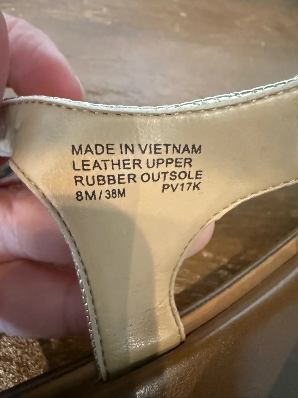 Michael Kors Metallic Gold Thong Sandals size 8